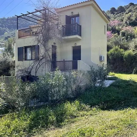Kitty's House,country,olive Grove,private,quiet,views ,1 Km To ,sleeps 5 Skopelos